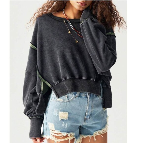 Intercept Pullover Cropped Sweatshirt NWT - Picture 2 of 4